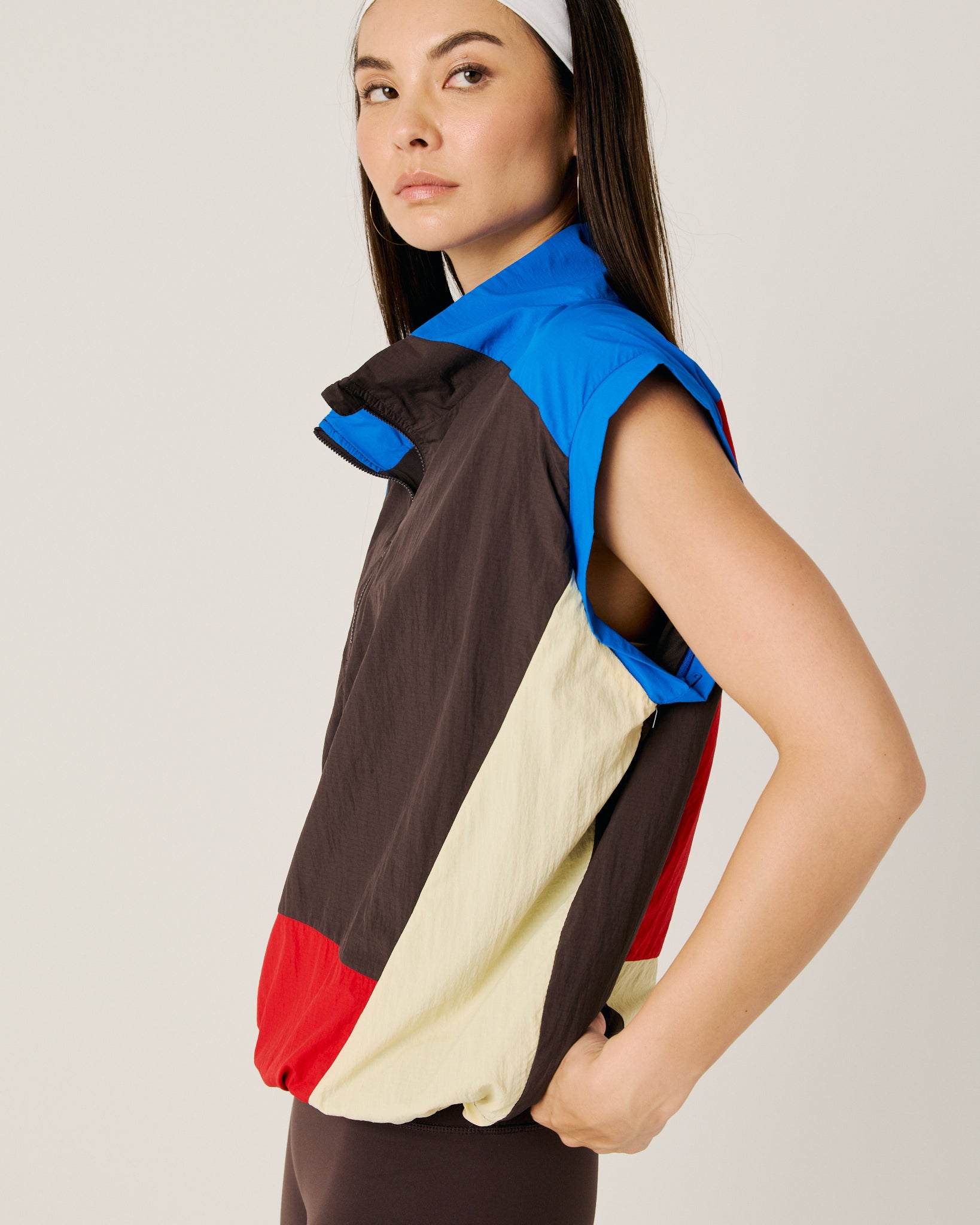 sport colorblocked